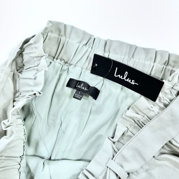 Lulus grey high waisted paper bag shorts L - Picture 4 of 10